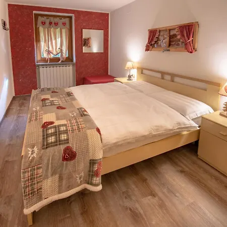 Appartamenti Casavacanzepejo Cogolo Room photo