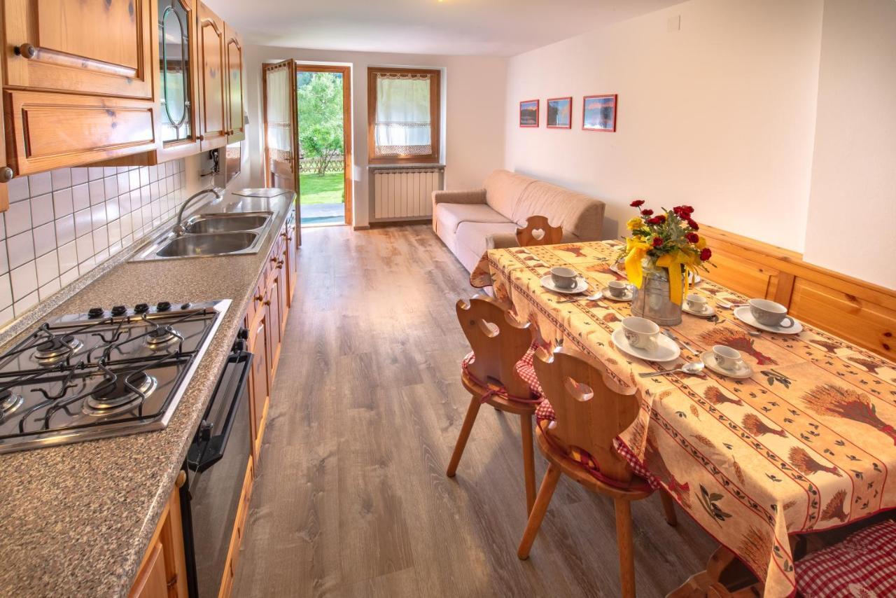 Casavacanzepejo Apartment Cogolo